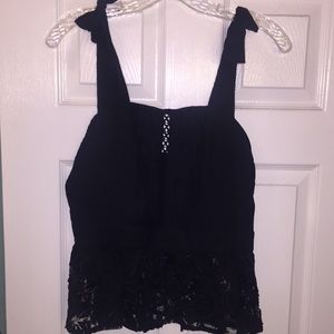 Super cute black latticework top